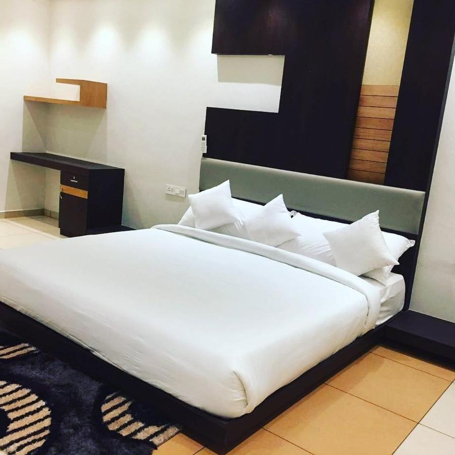 Hotel Al Amana Tower Kondotty Εξωτερικό φωτογραφία